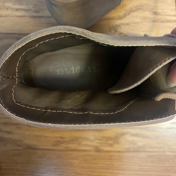 NWOT Steve Madden tan booties - Picture 4 of 5